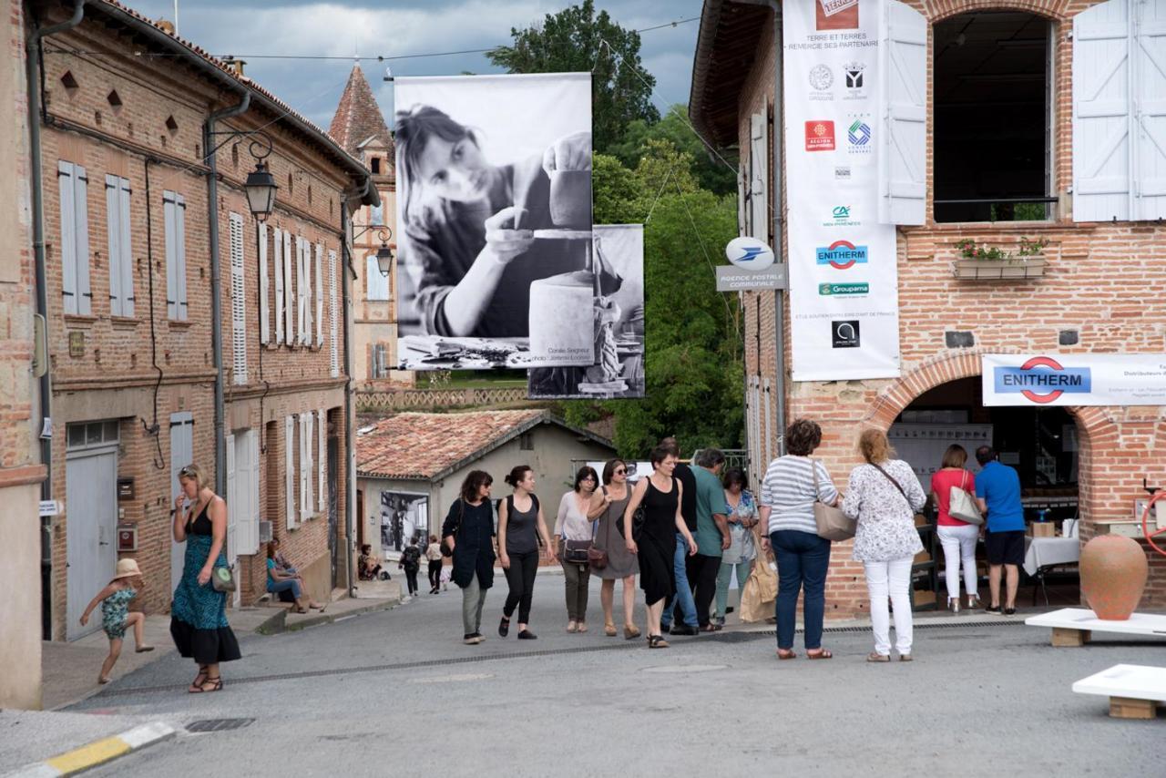 ¨Gite Du Cafe Suquet Giroussens Kültér fotó